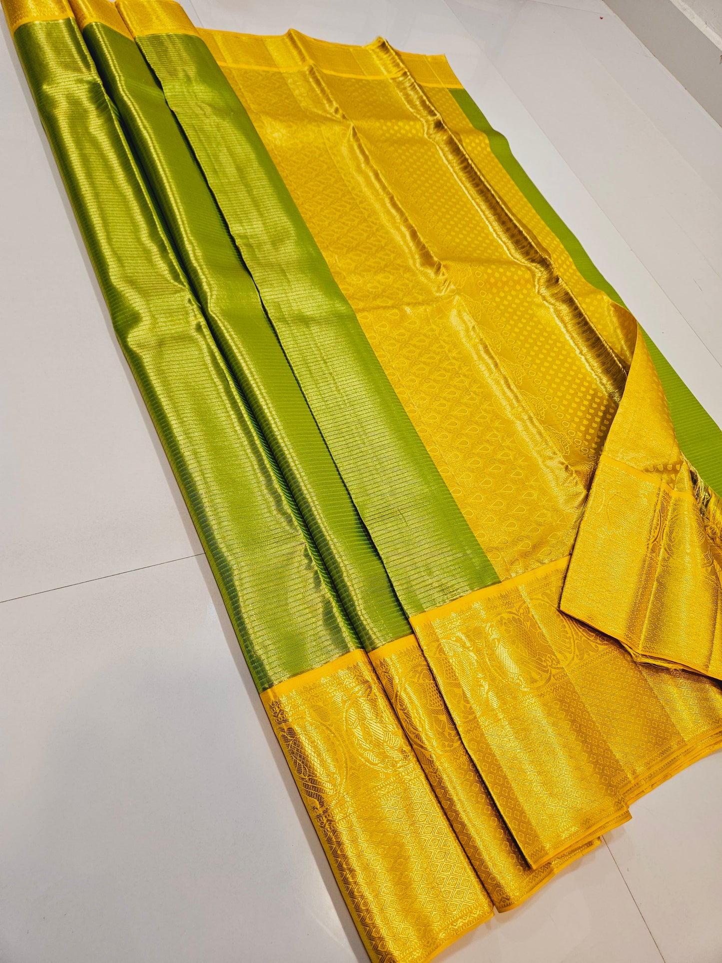 Exclusive Korvai Tissue Silk Sarees 346