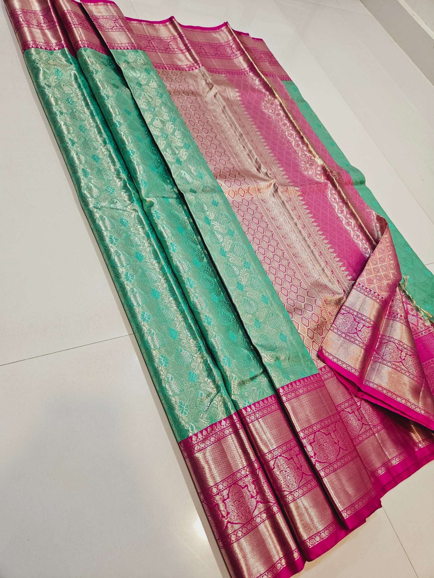 Exclusive Korvai Tissue Silk Sarees 342