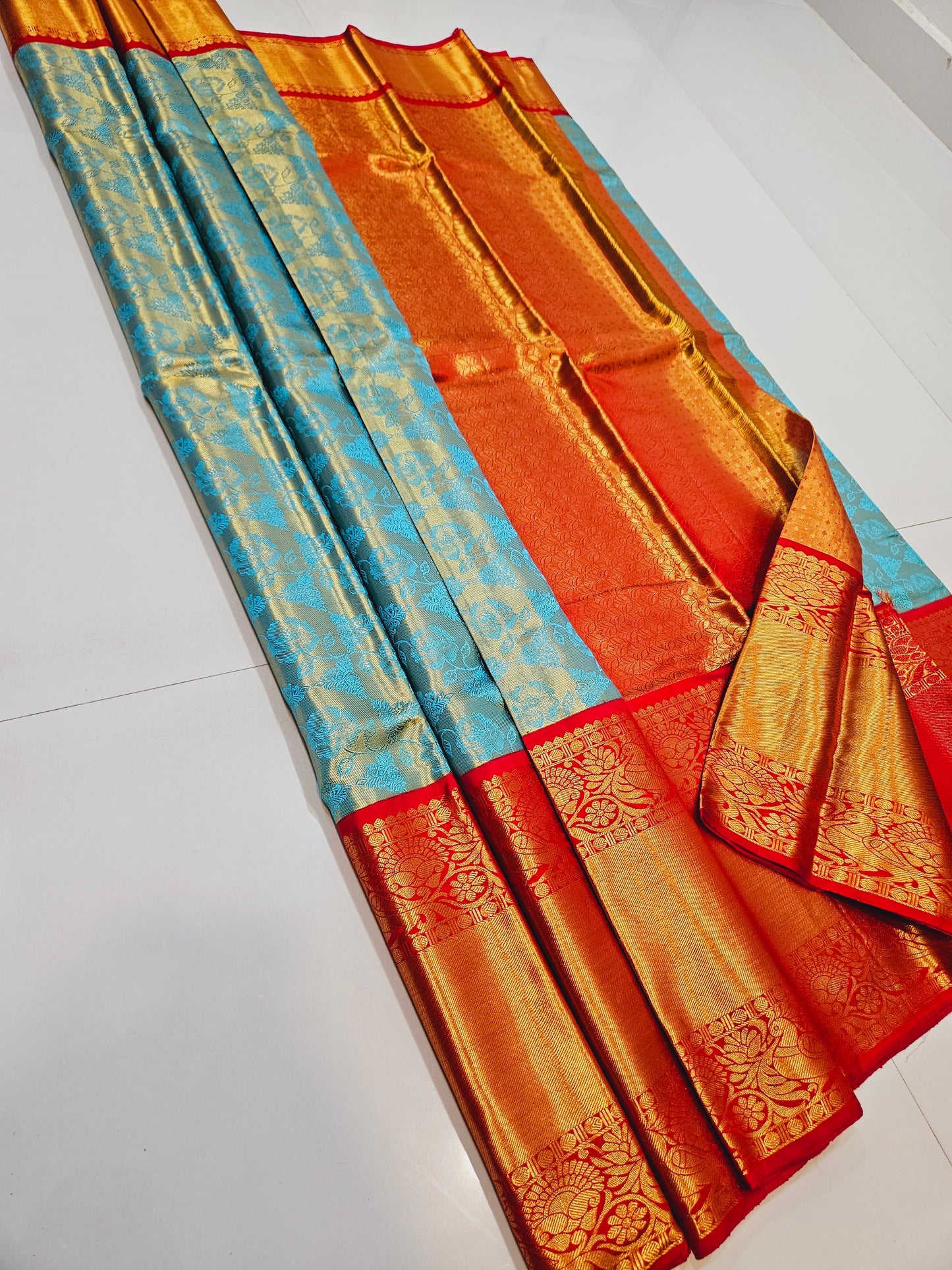 Exclusive Korvai Tissue Silk Sarees 337