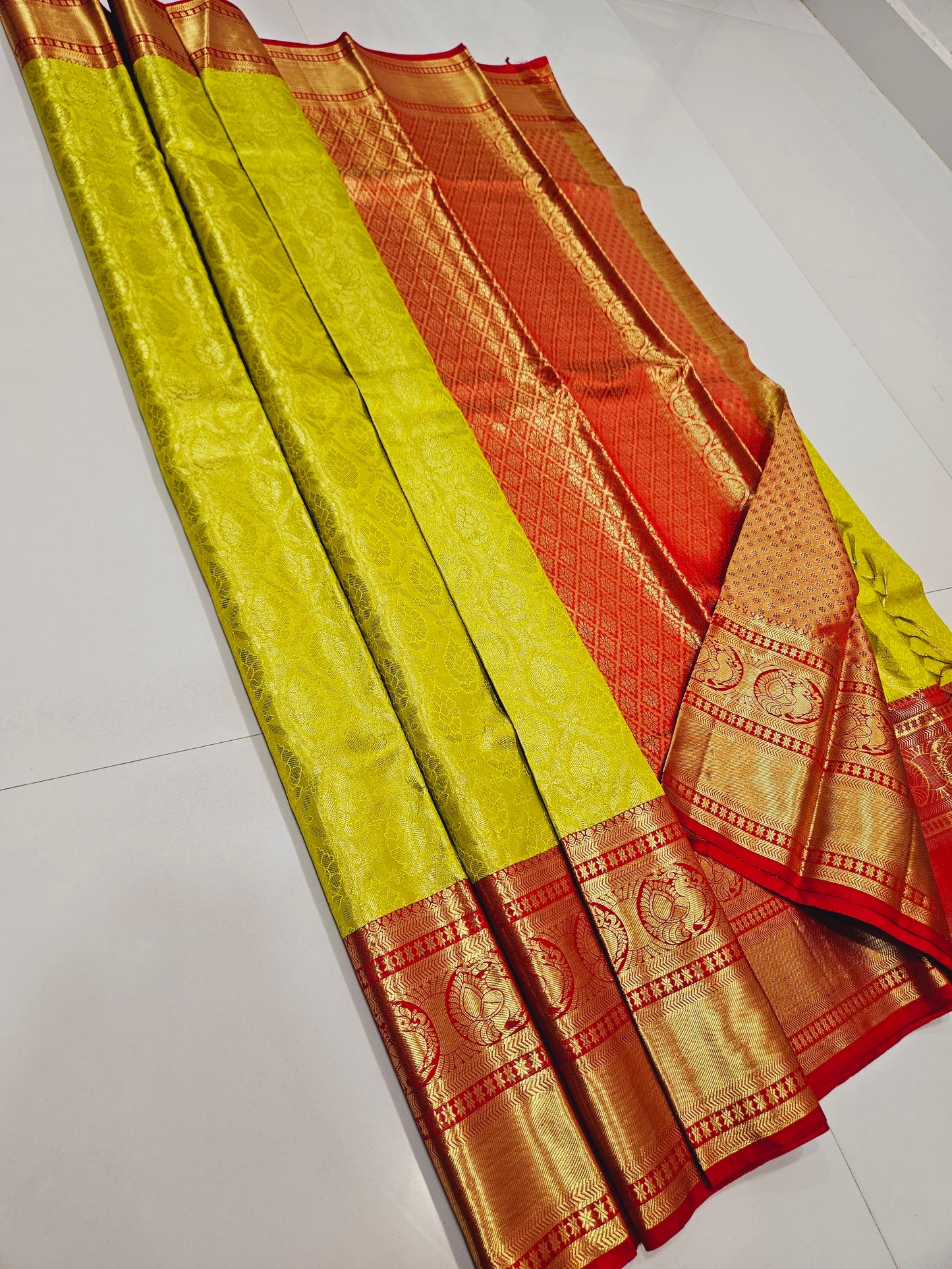 Exclusive Korvai Tissue Silk Sarees 334