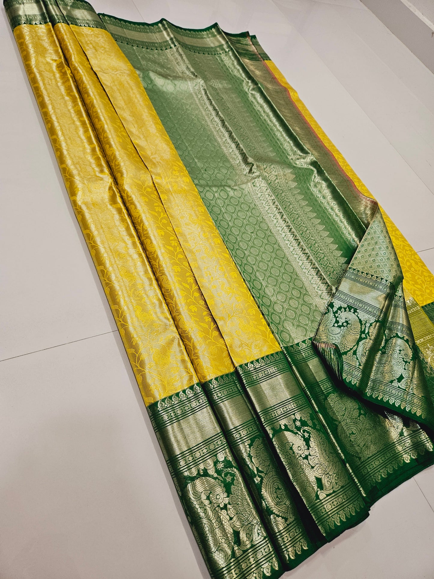 Exclusive Korvai Tissue Silk Sarees 312