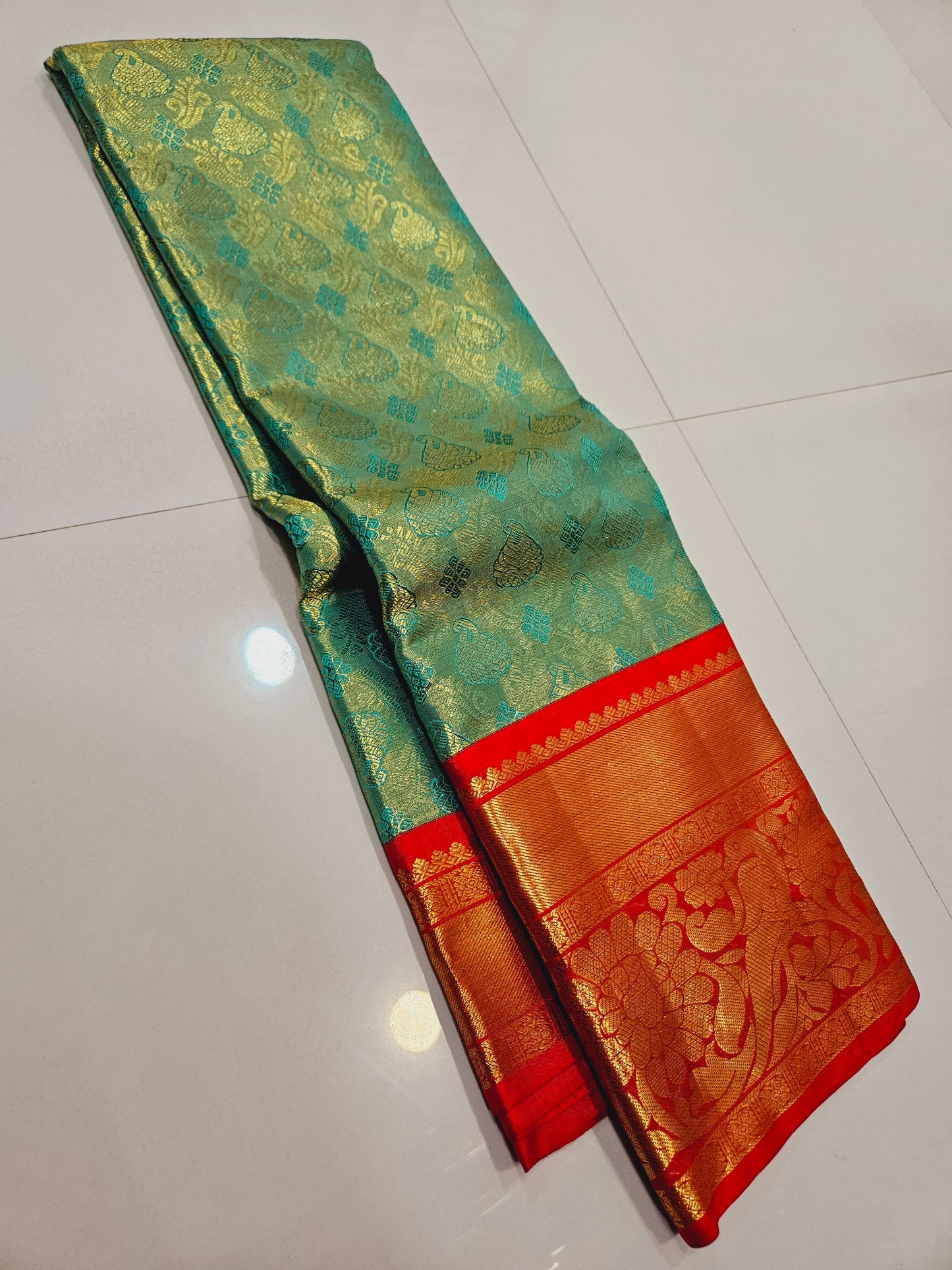 Exclusive Korvai Tissue Silk Sarees 302