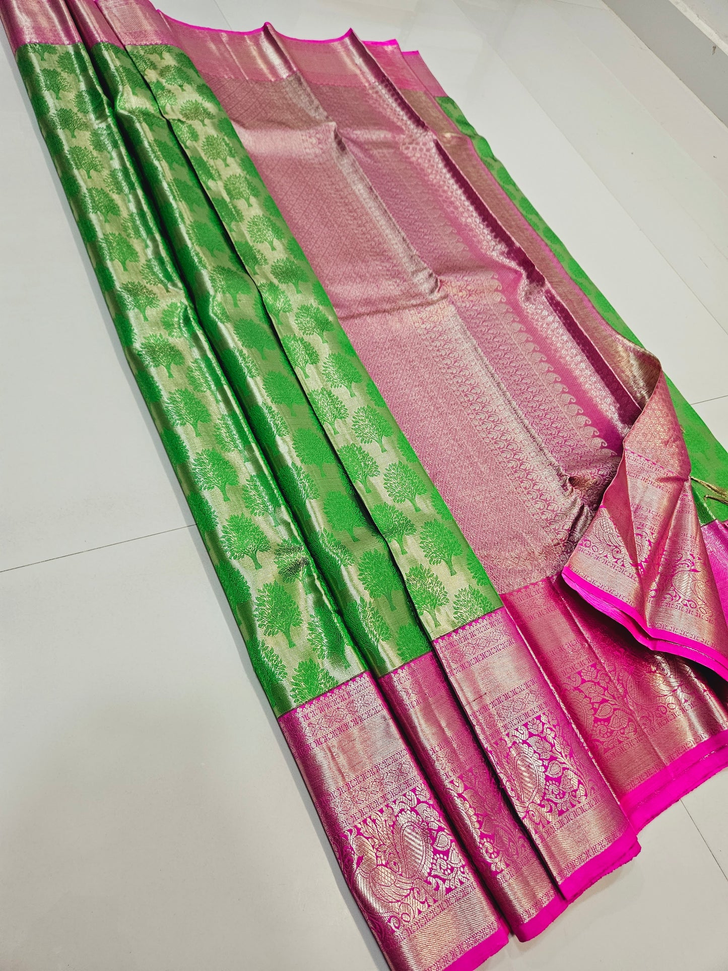 Exclusive Korvai Tissue Silk Sarees 271