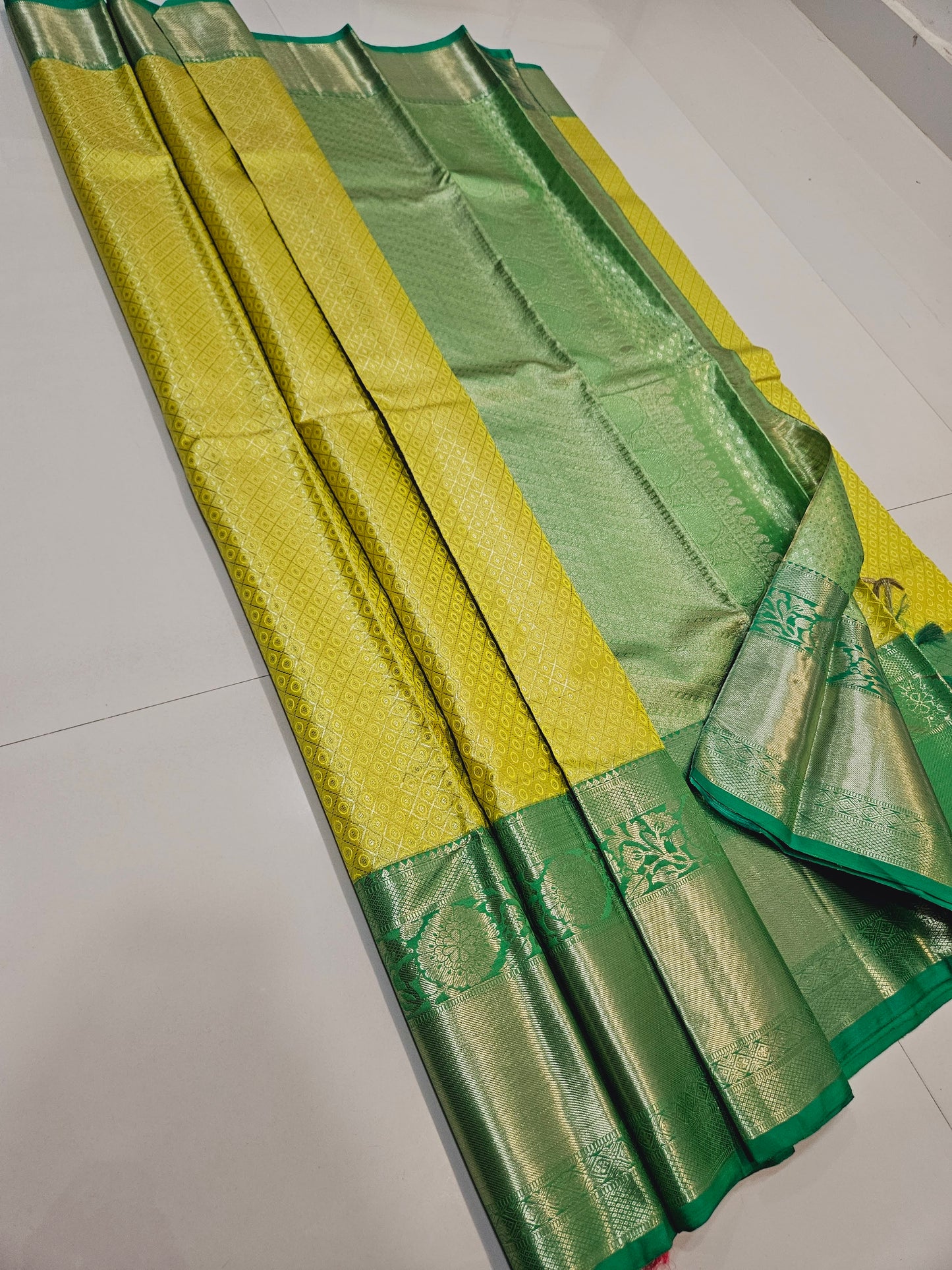 Exclusive Korvai Tissue Silk Sarees 266