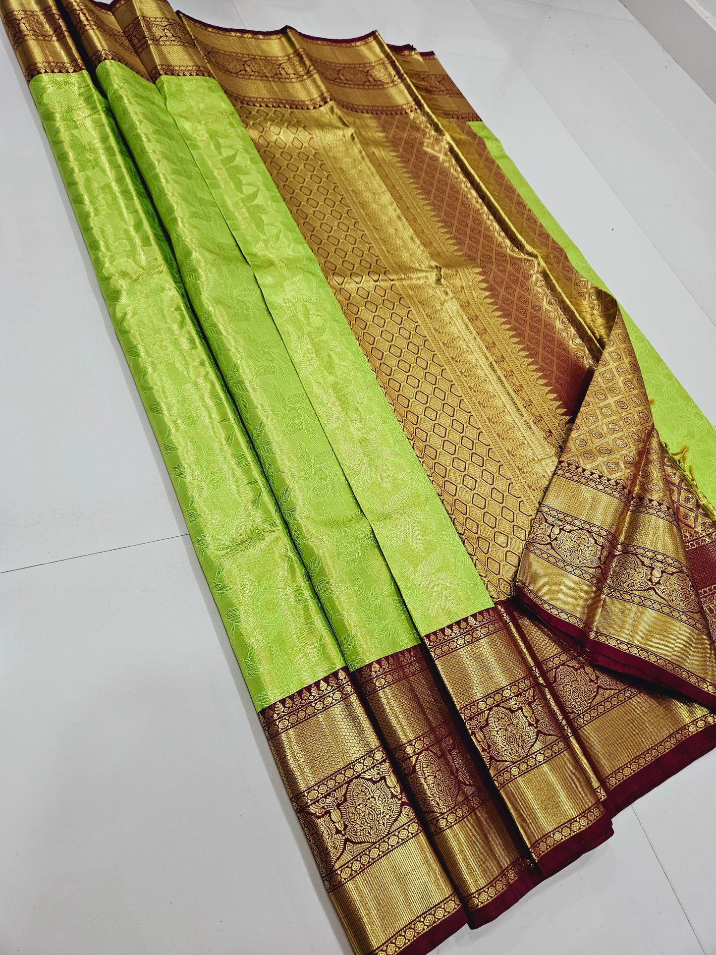 Exclusive Korvai Tissue Silk Sarees 255