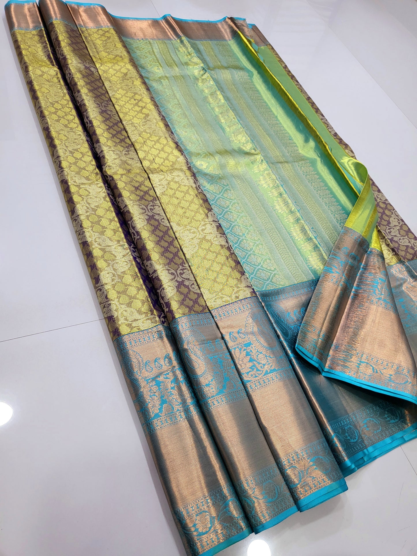 Exclusive Pure 2D Silk Sarees 036