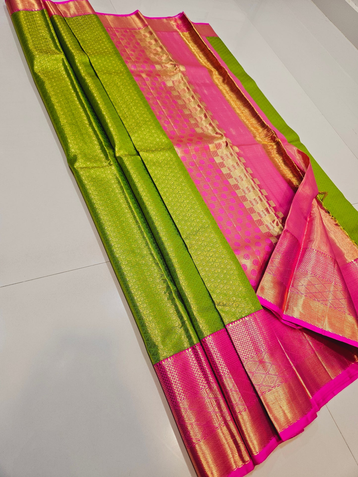 Exclusive Korvai Tissue Silk Sarees 338