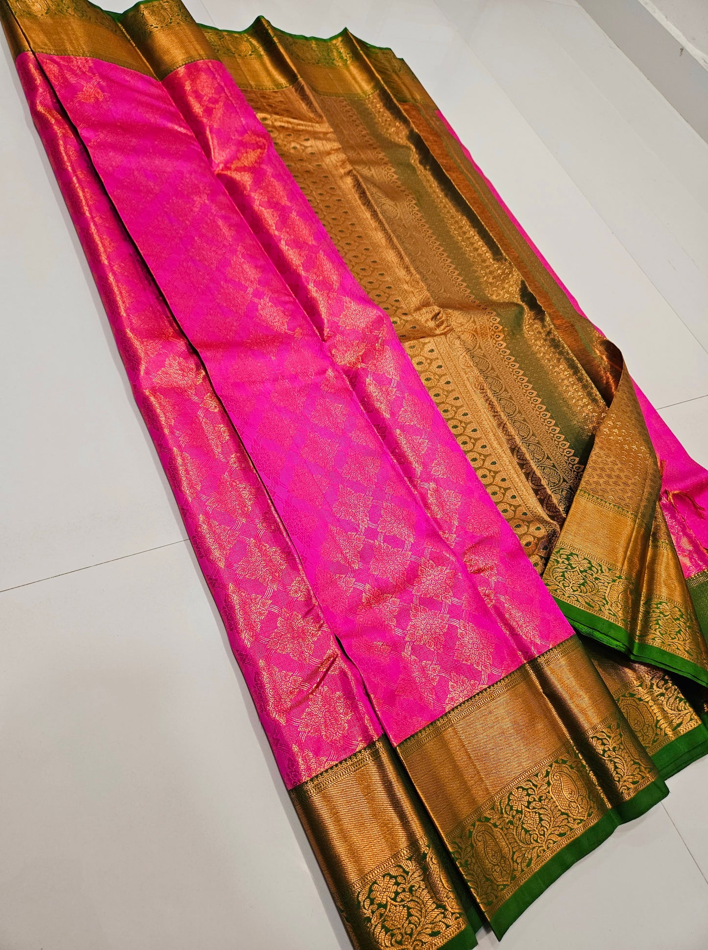 Exclusive Korvai Tissue Silk Sarees 328