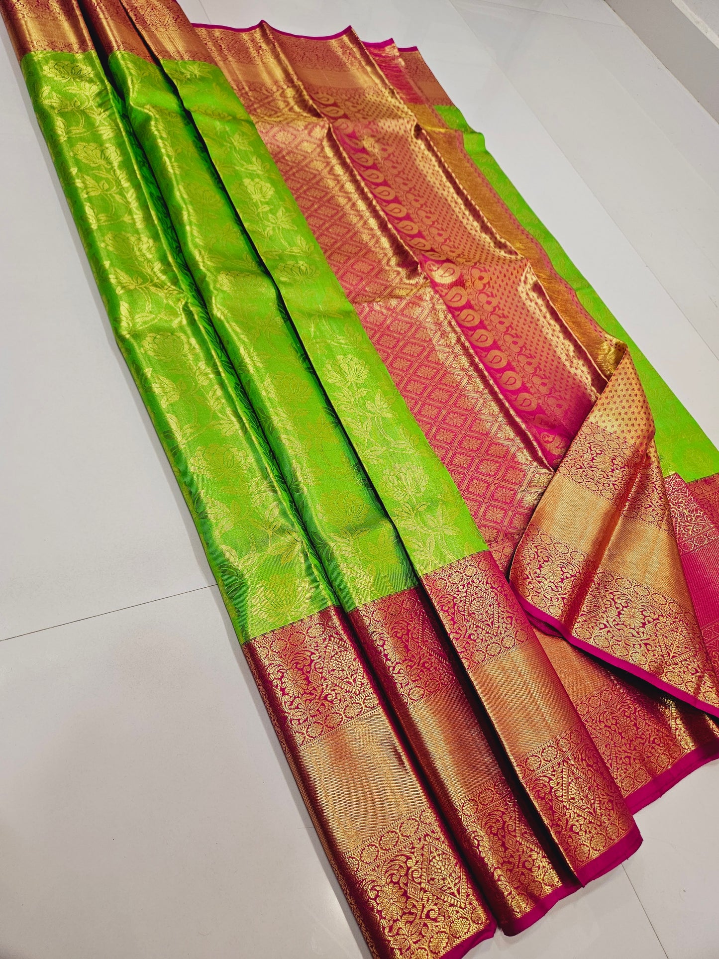 Exclusive Korvai Tissue Silk Sarees 325