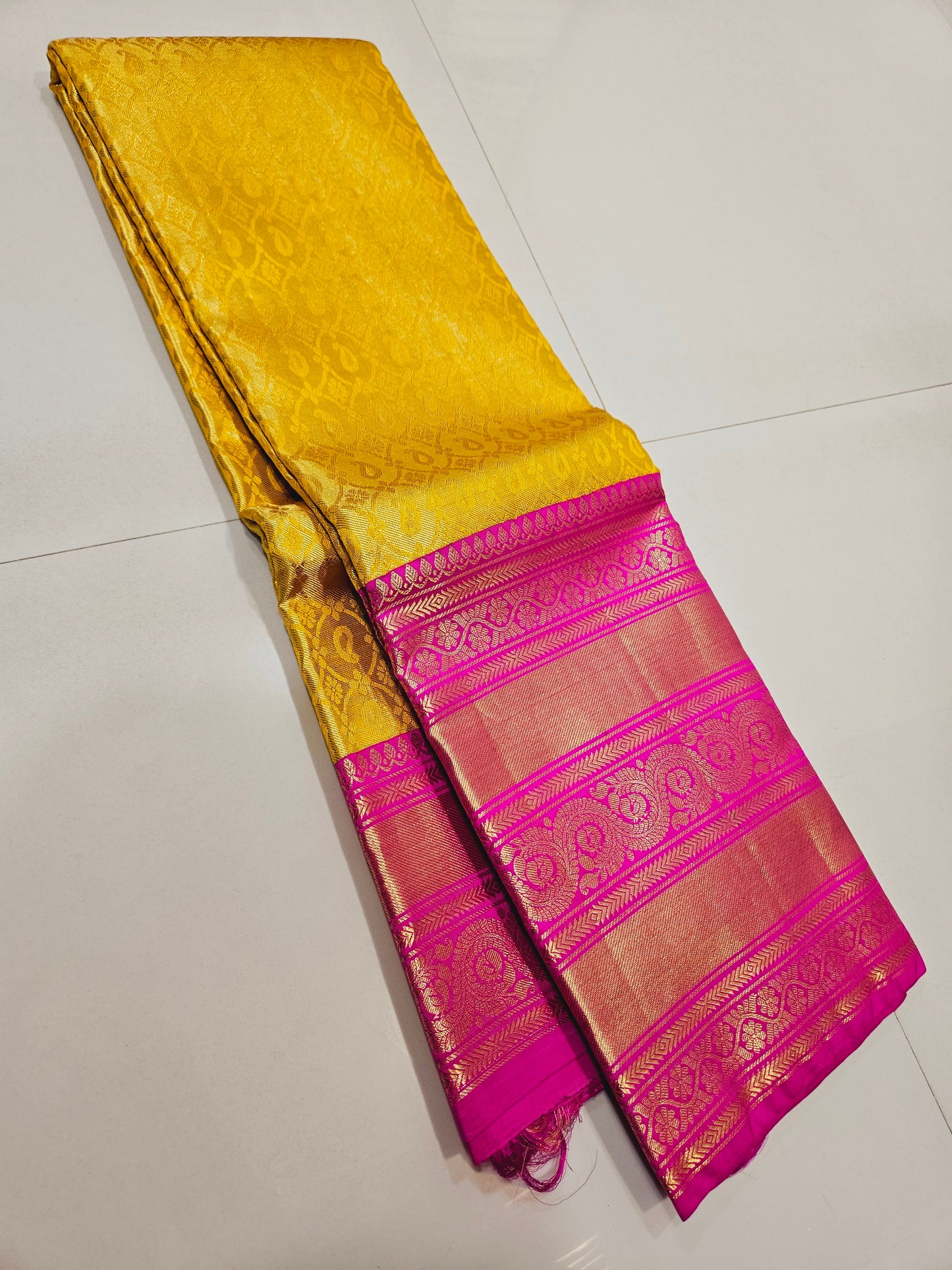 Exclusive Korvai Tissue Silk Sarees 320