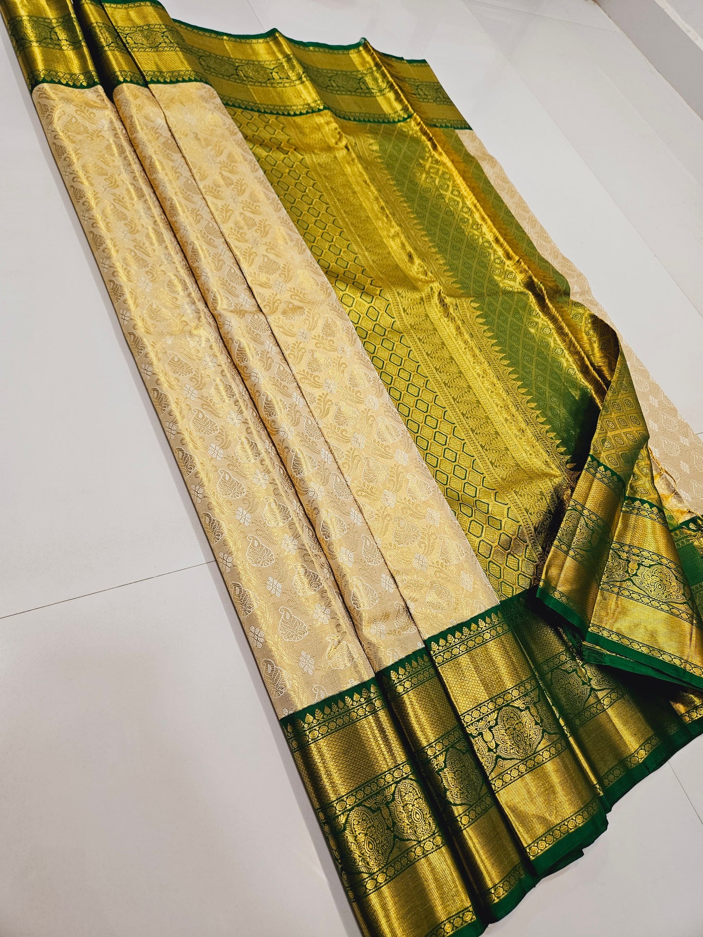 Exclusive Korvai Tissue Silk Sarees 310