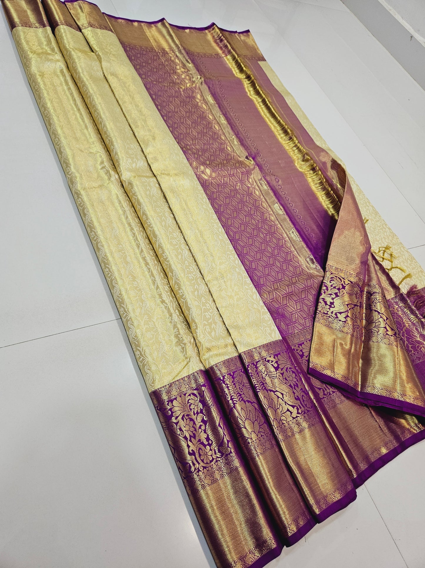 Exclusive Korvai Tissue Silk Sarees 290