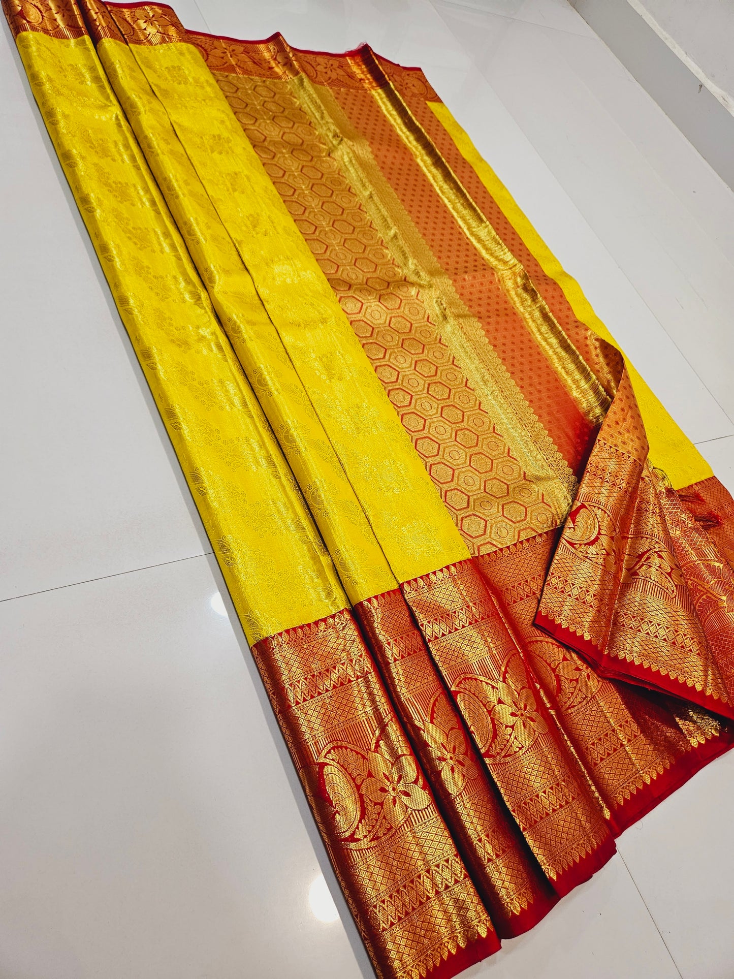 Exclusive Korvai Tissue Silk Sarees 288