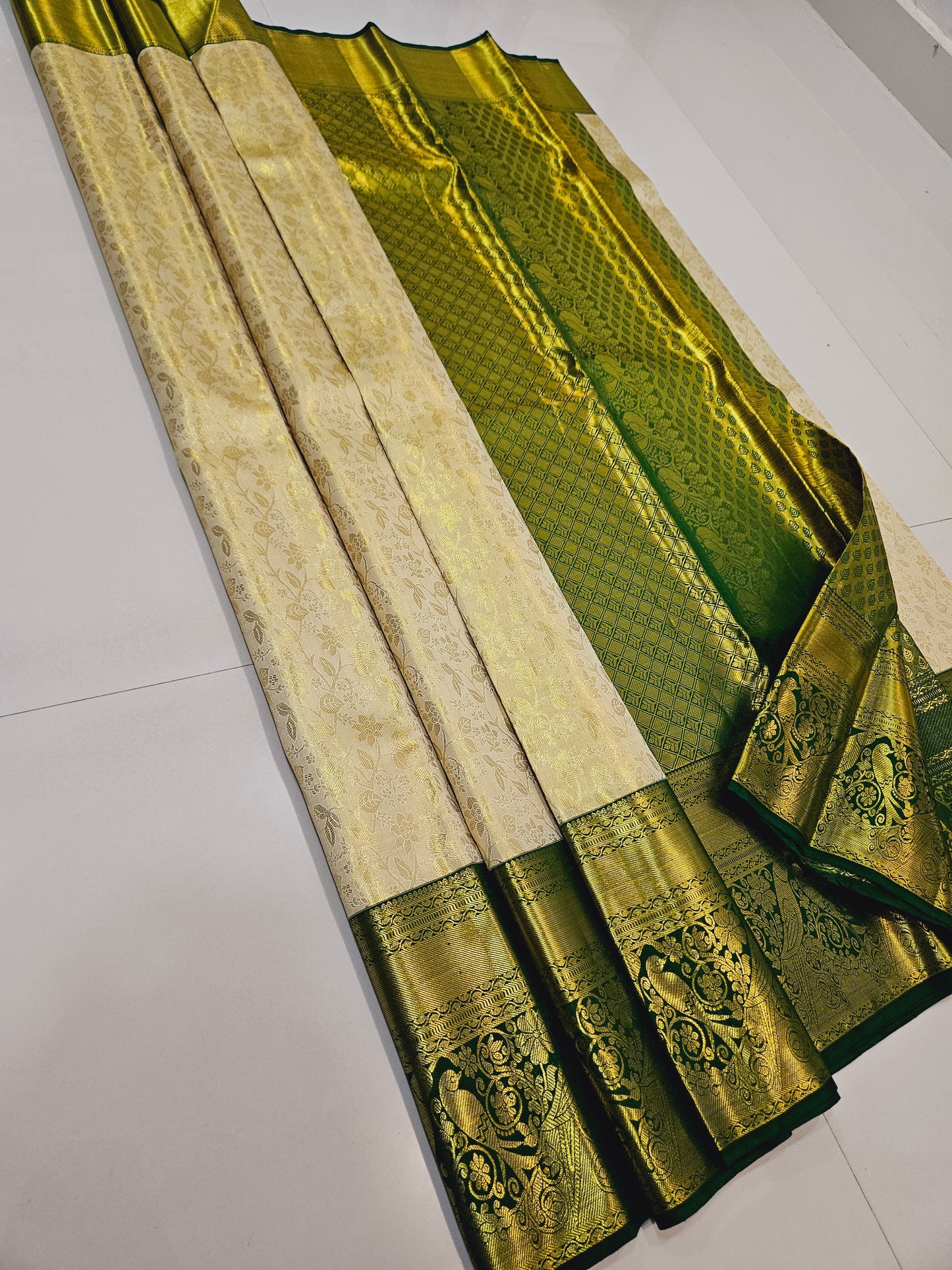 Exclusive Korvai Tissue Silk Sarees 280