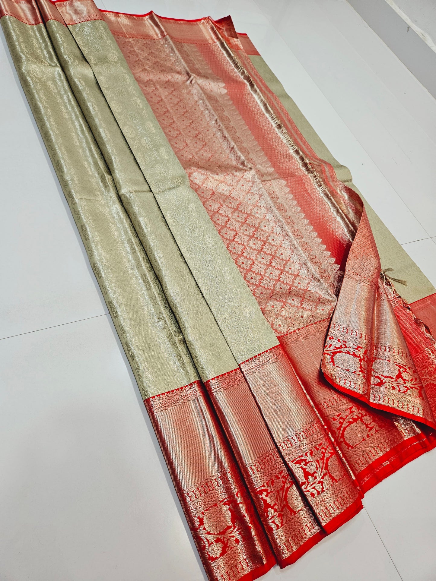 Exclusive Korvai Tissue Silk Sarees 279