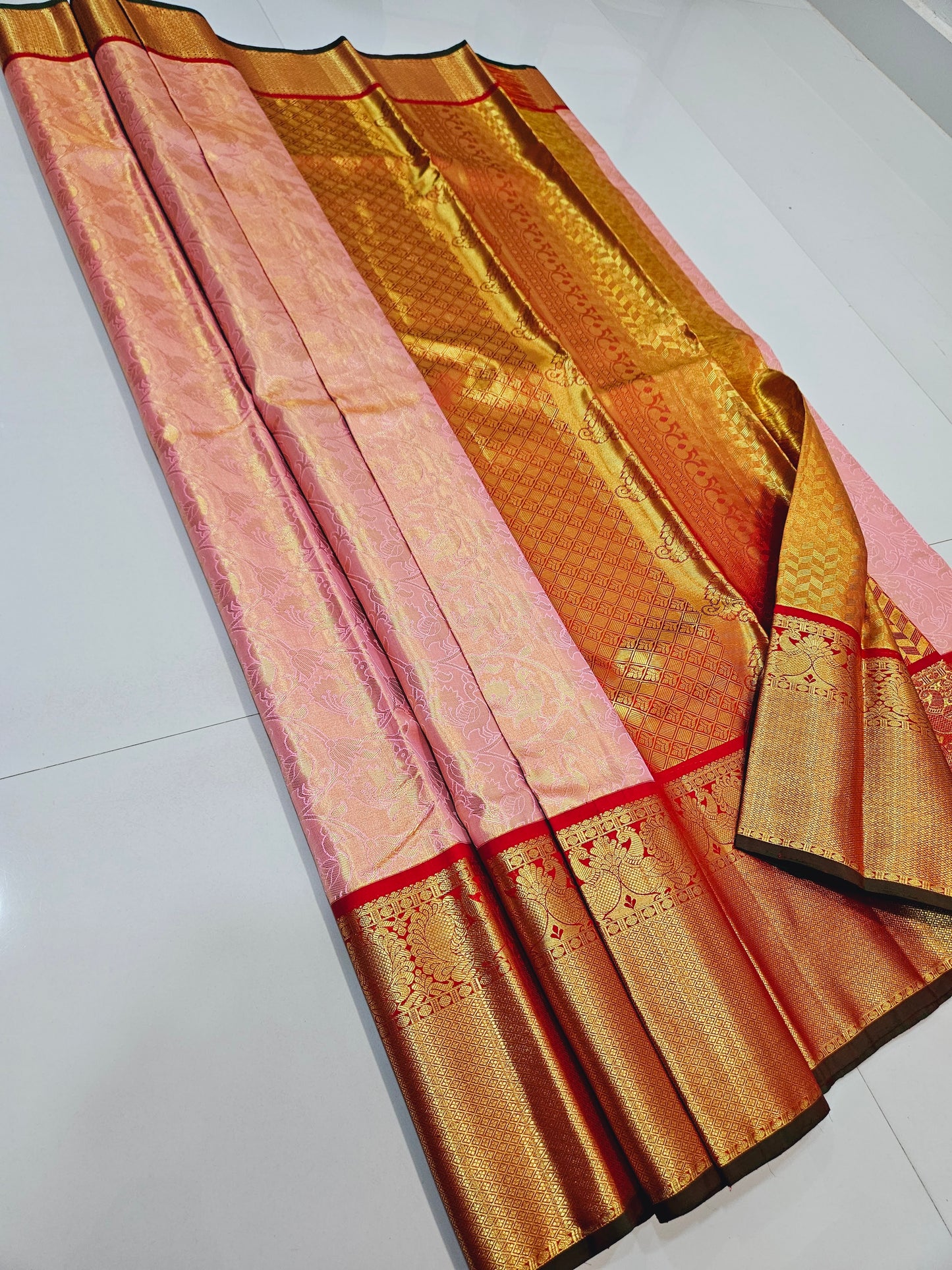 Exclusive Korvai Tissue Silk Sarees 274