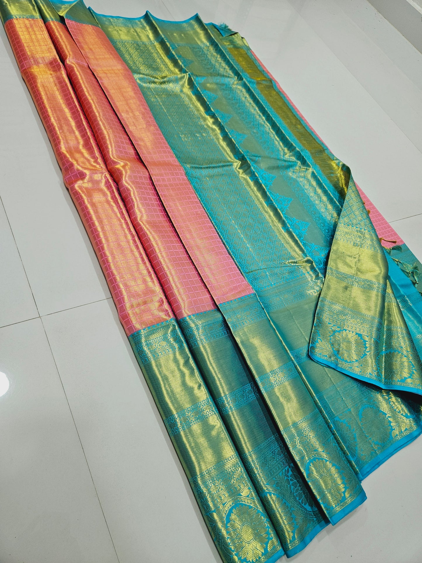 Exclusive Korvai Tissue Silk Sarees 224