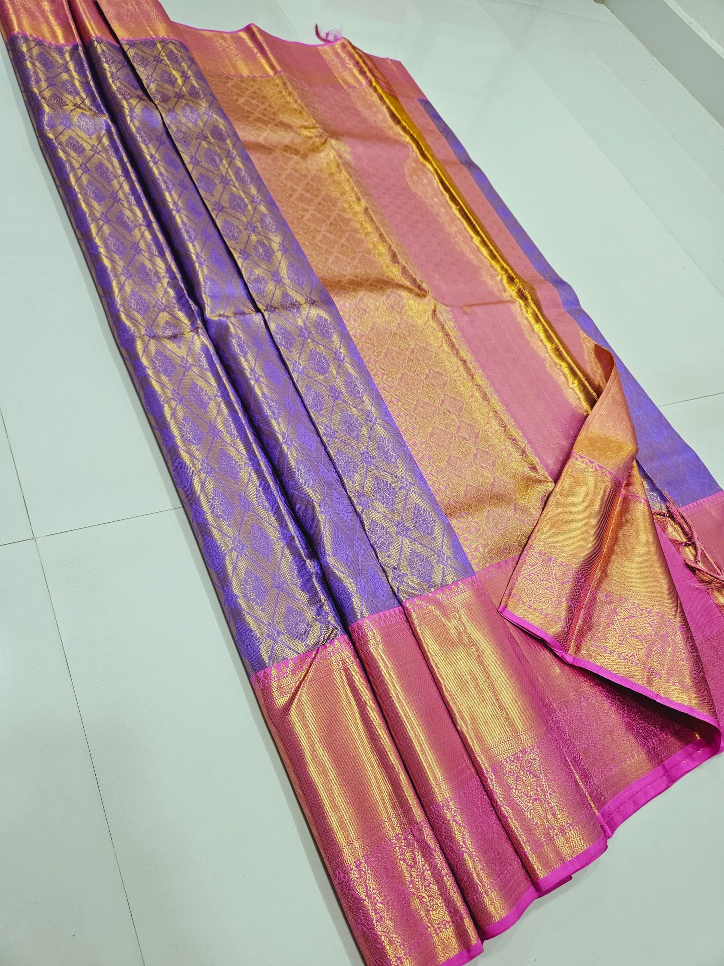 Exclusive Korvai Tissue Silk Sarees 211