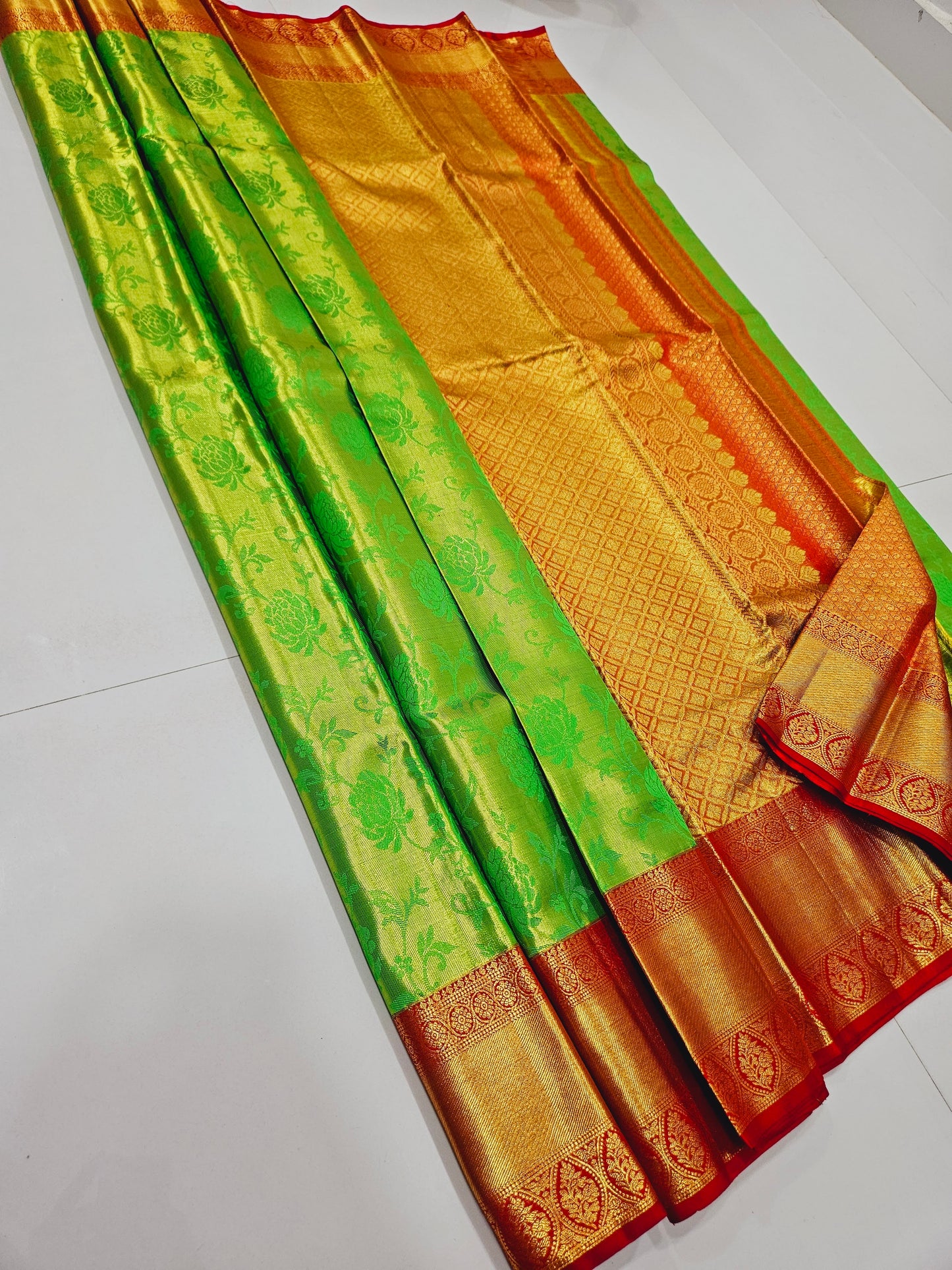 Exclusive Korvai Tissue Silk Sarees 196