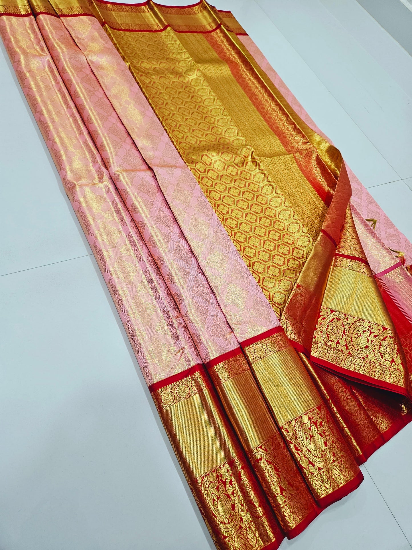 Exclusive Korvai Tissue Silk Sarees 192