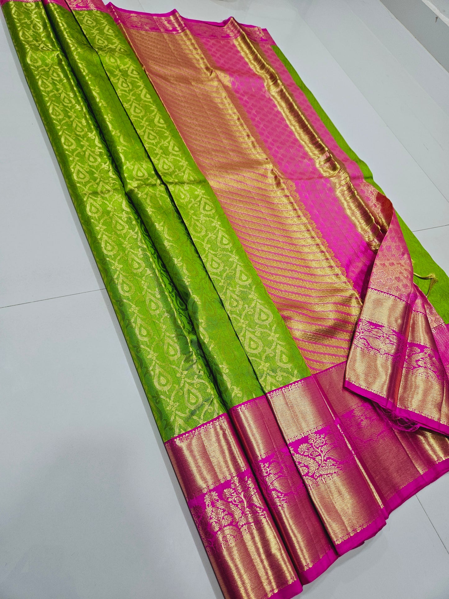Exclusive Korvai Tissue Silk Sarees 183