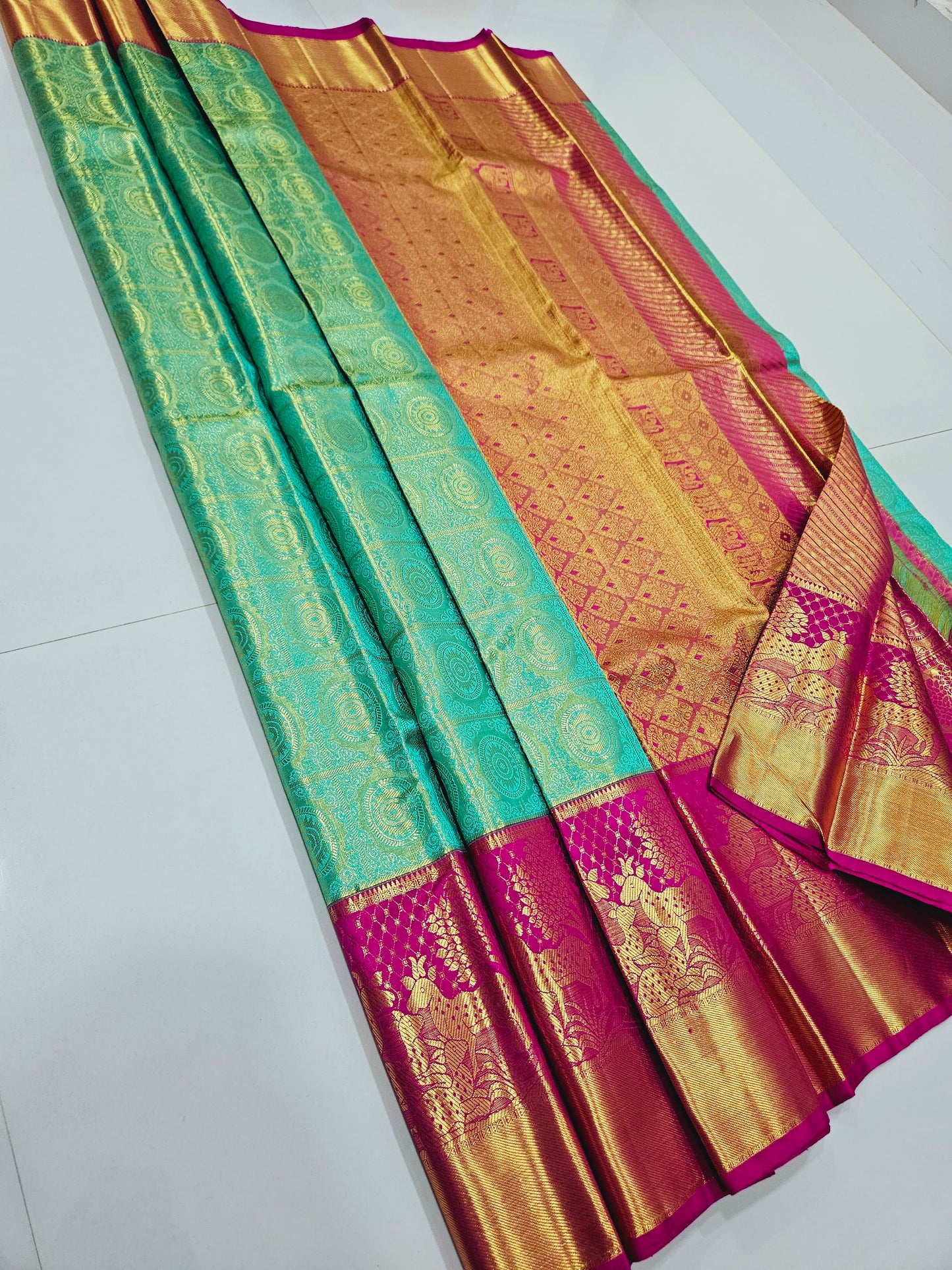Exclusive Korvai Tissue Silk Sarees 179