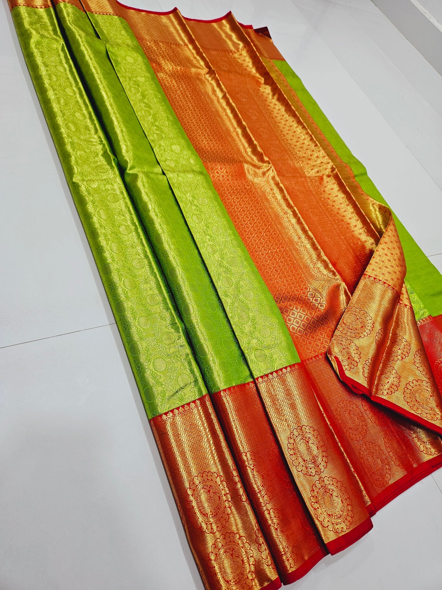 Exclusive Korvai Tissue Silk Sarees 168