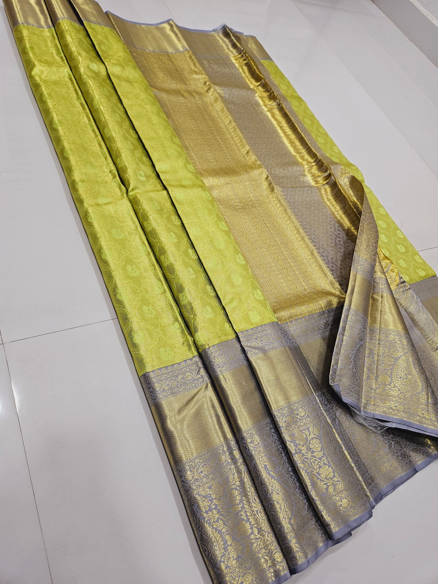 Exclusive Korvai Tissue Silk Sarees 155