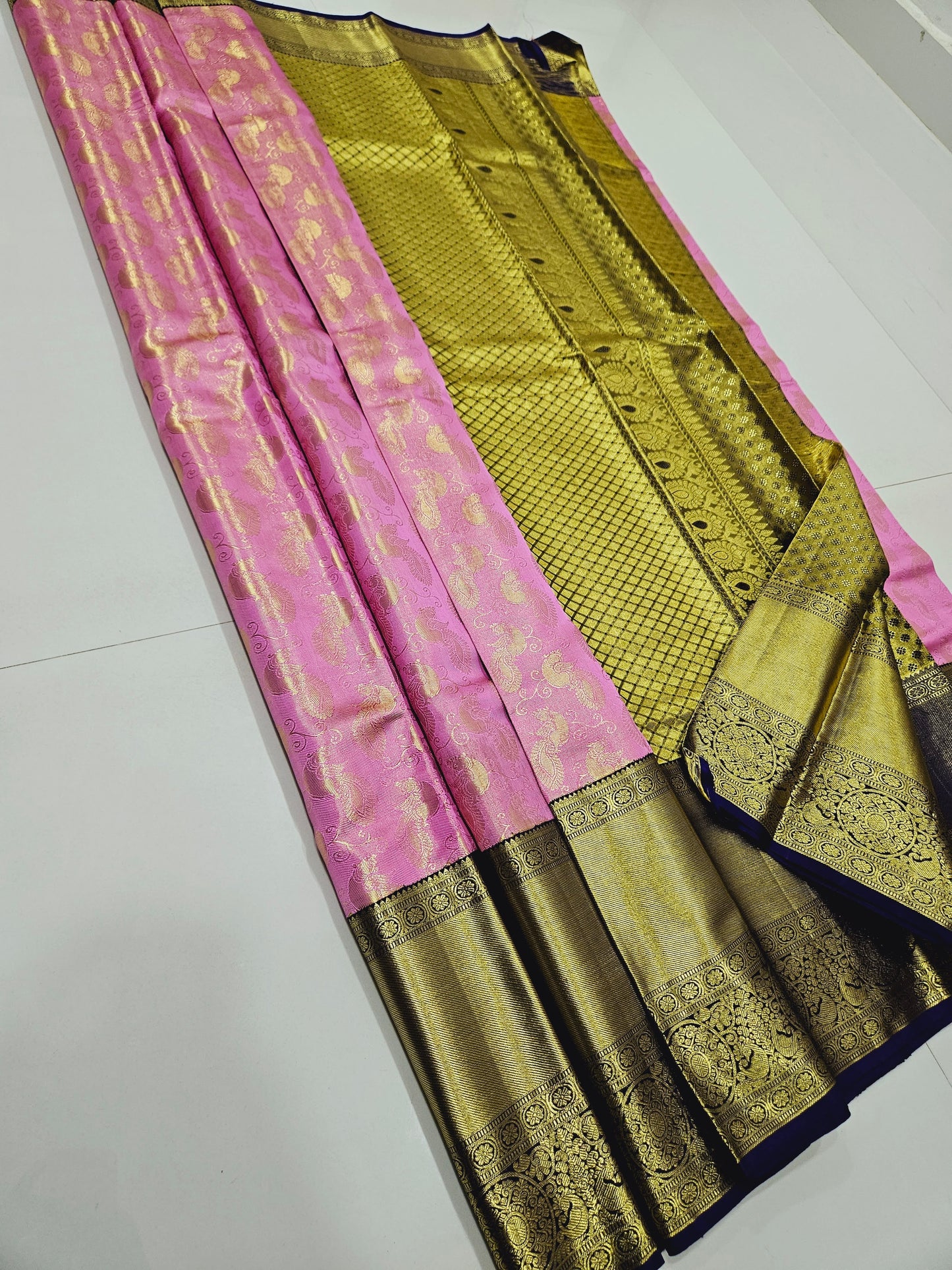 Exclusive Korvai Tissue Silk Sarees 141