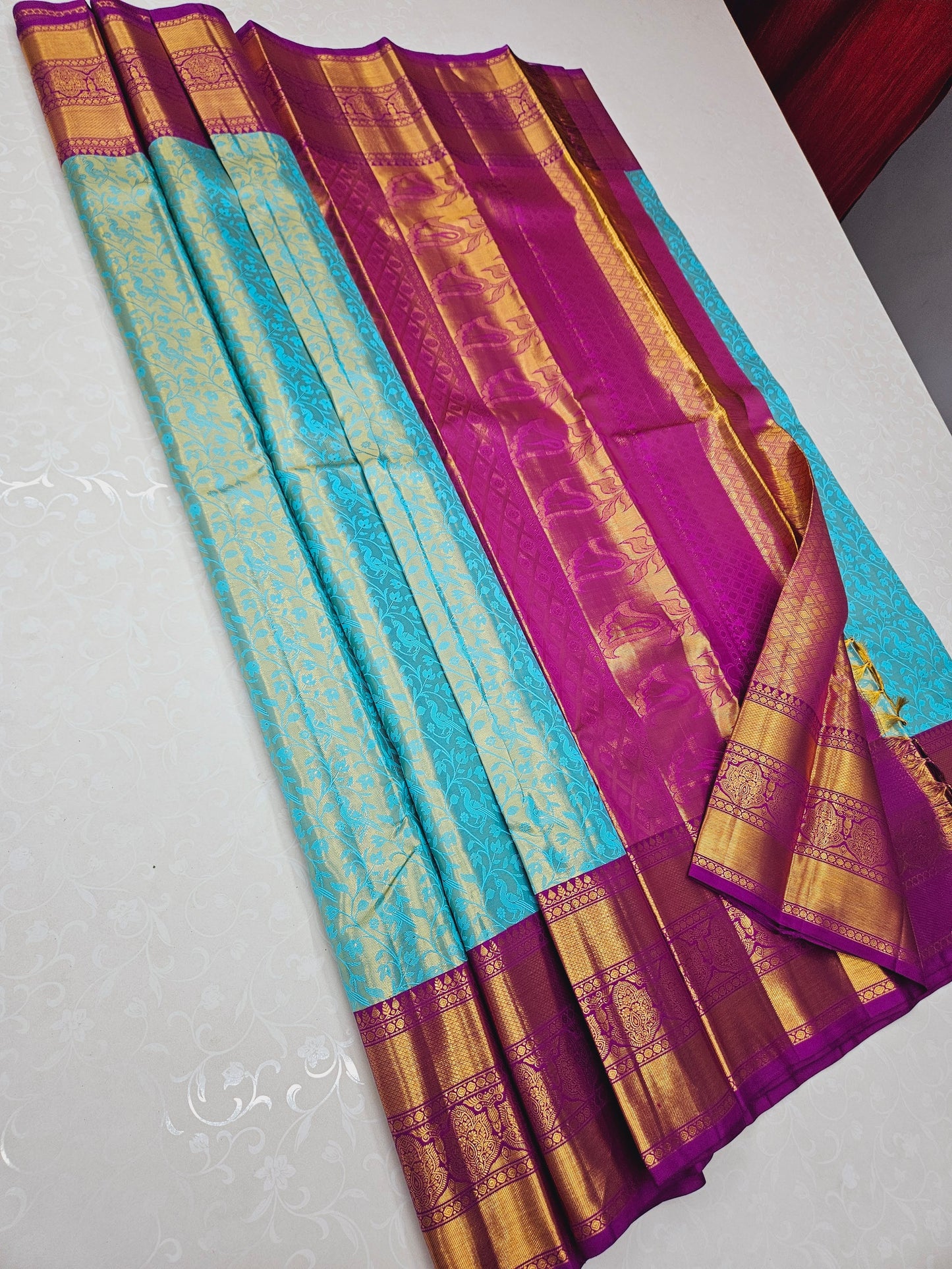 Exclusive Korvai Tissue Silk Sarees 098