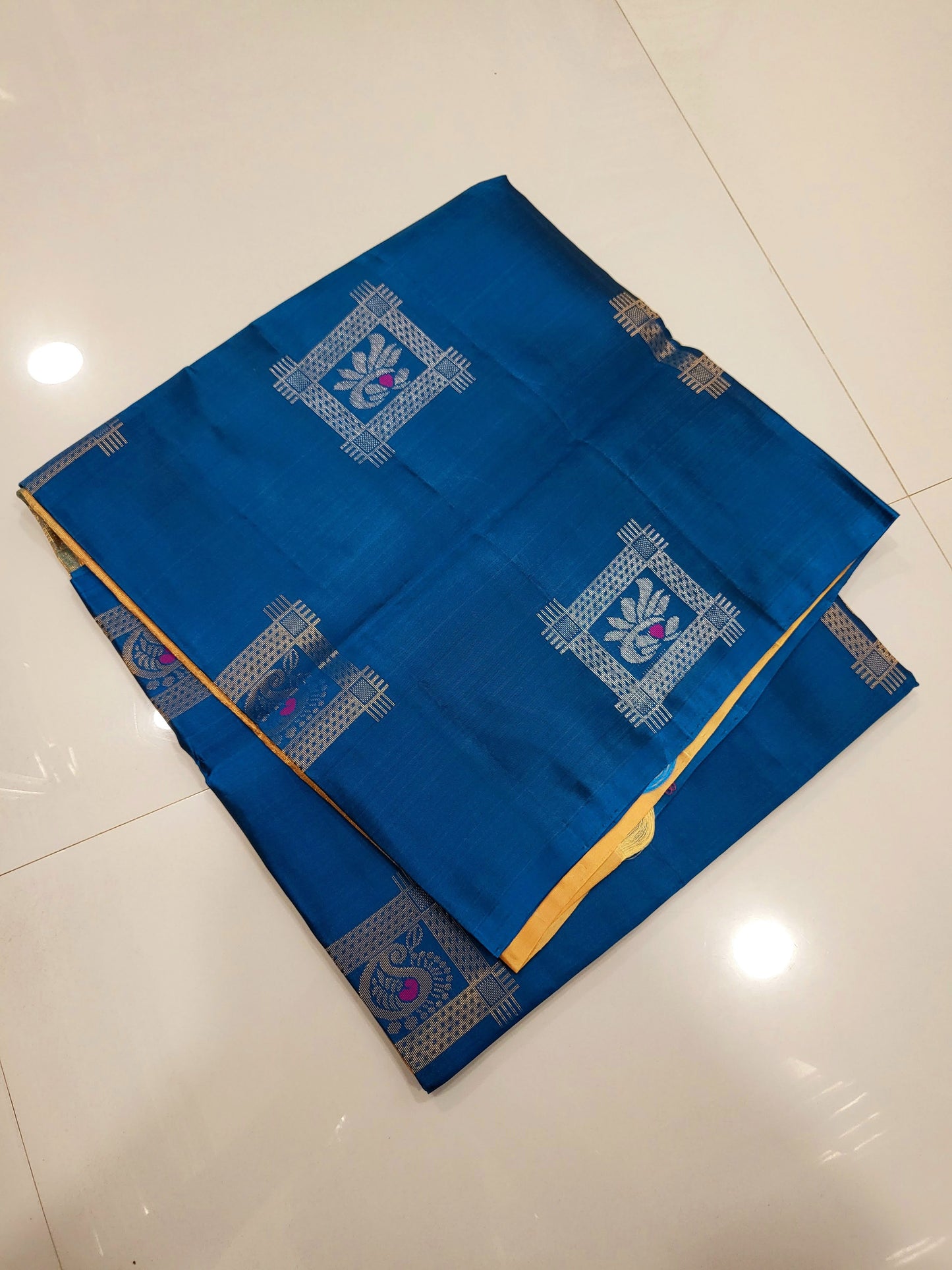 Single Warp Soft Silk Sarees 054