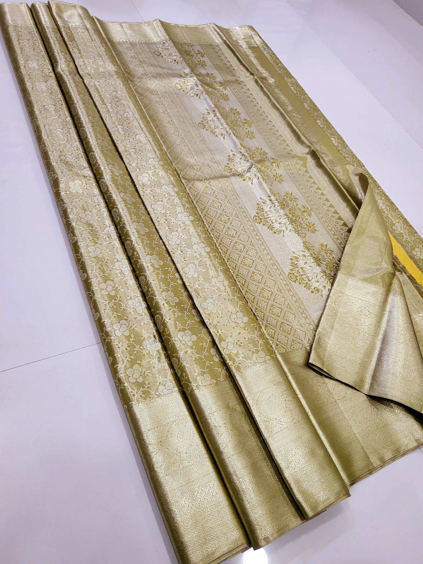Exclusive Pure 2D Silk Sarees 018