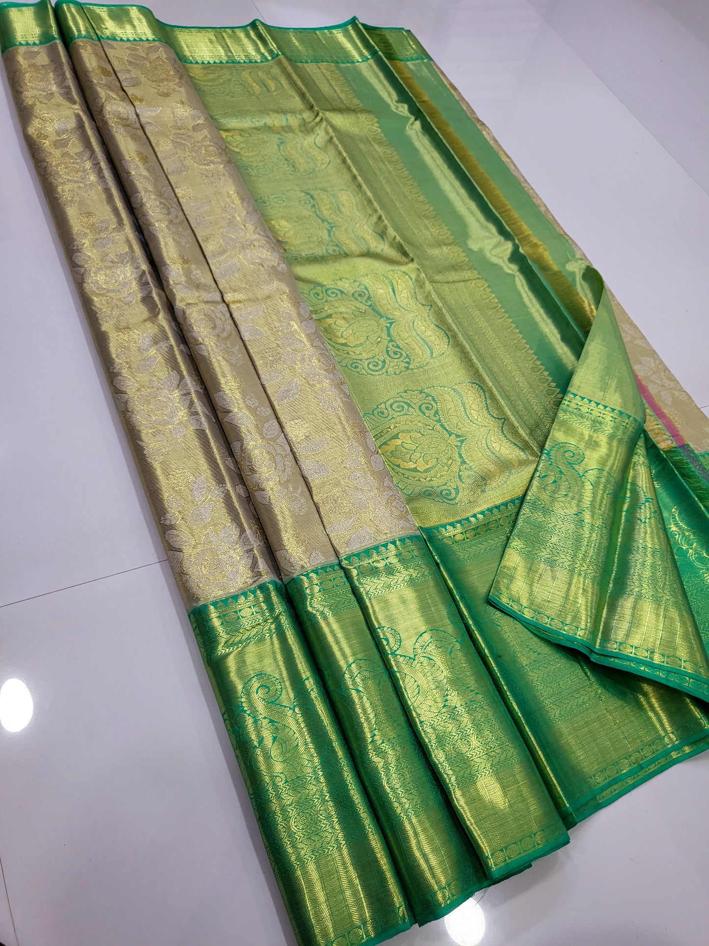 Exclusive Pure 2D Silk Sarees 030