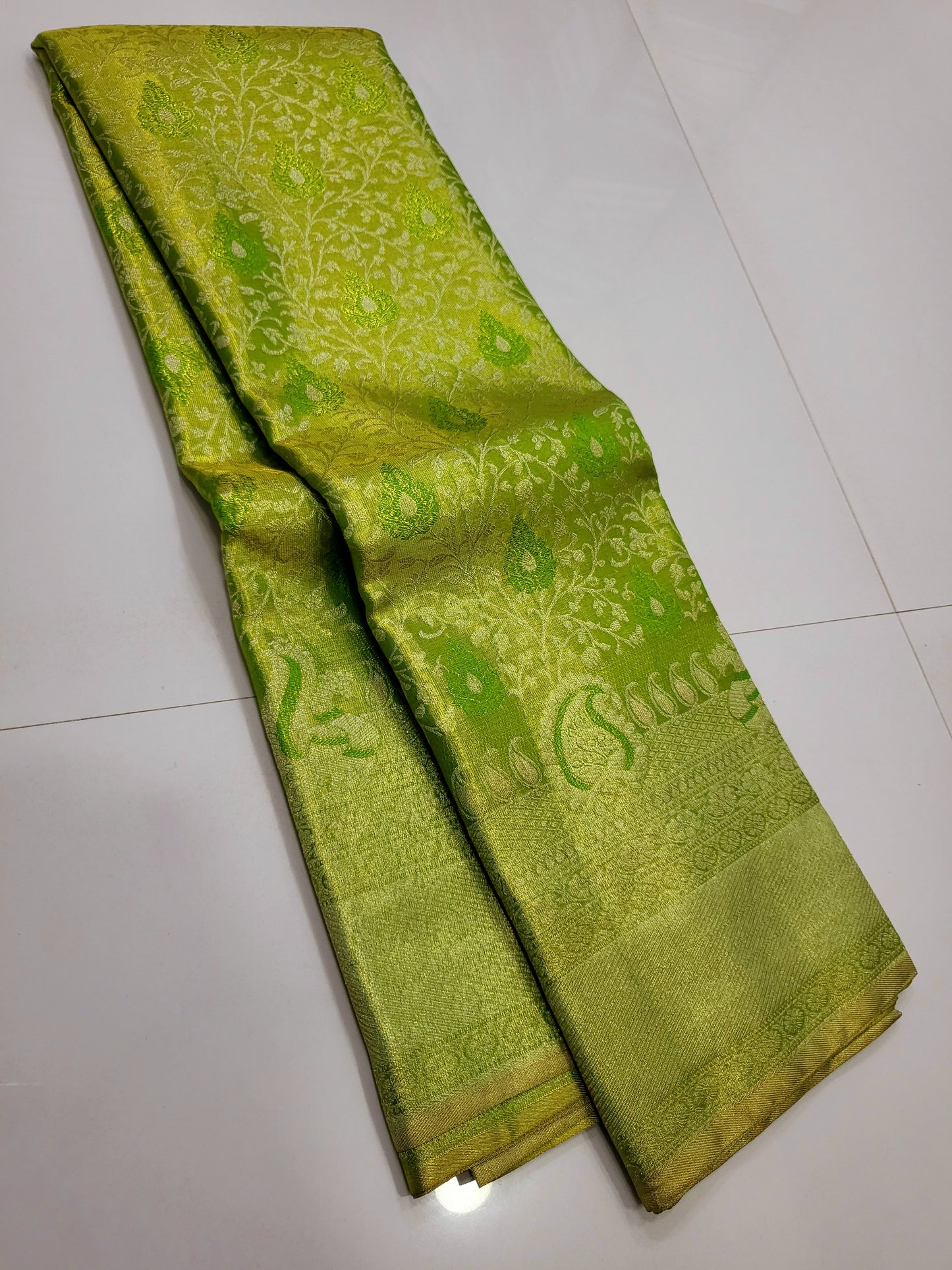 Exclusive Pure 2D Silk Sarees 043