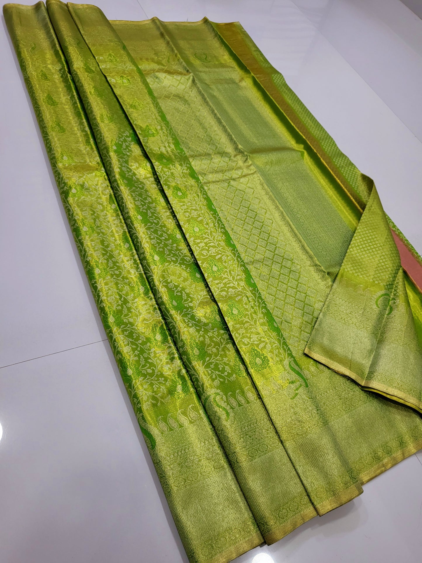 Exclusive Pure 2D Silk Sarees 043