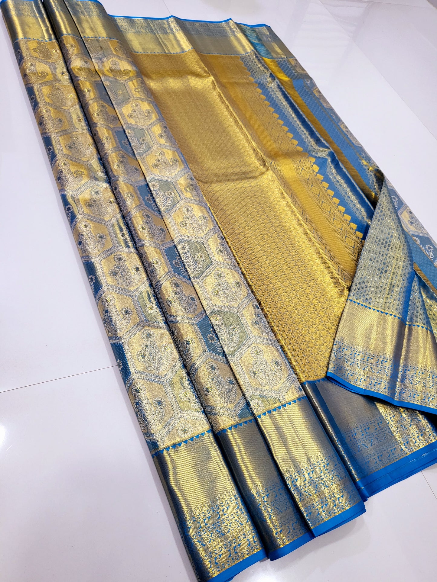 Exclusive Pure 2D Silk Sarees 066