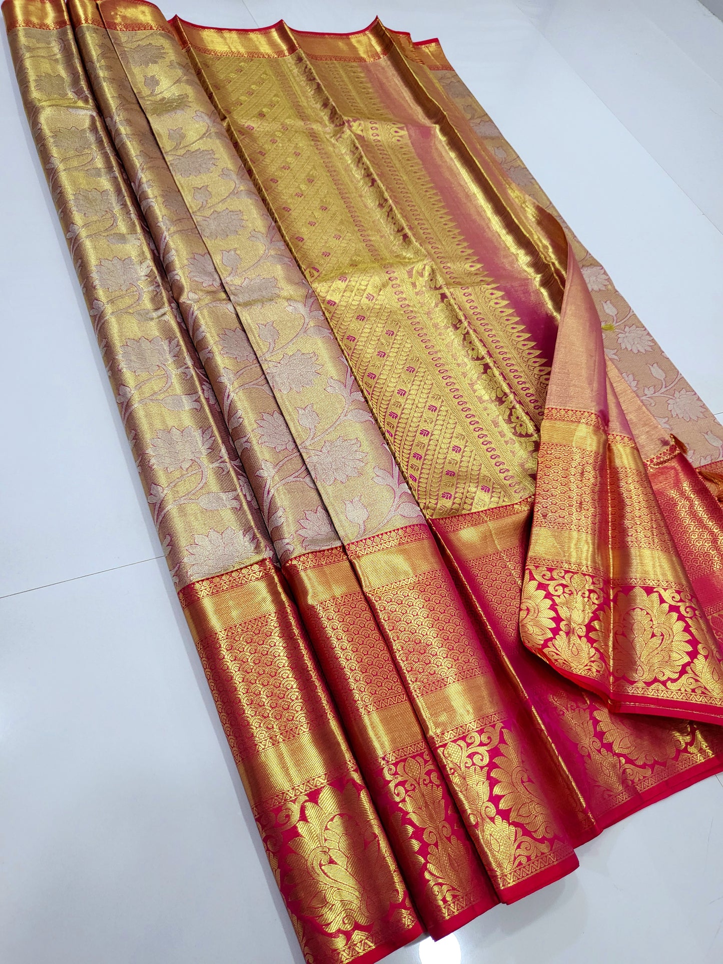 Exclusive Pure 2D Silk Sarees 077